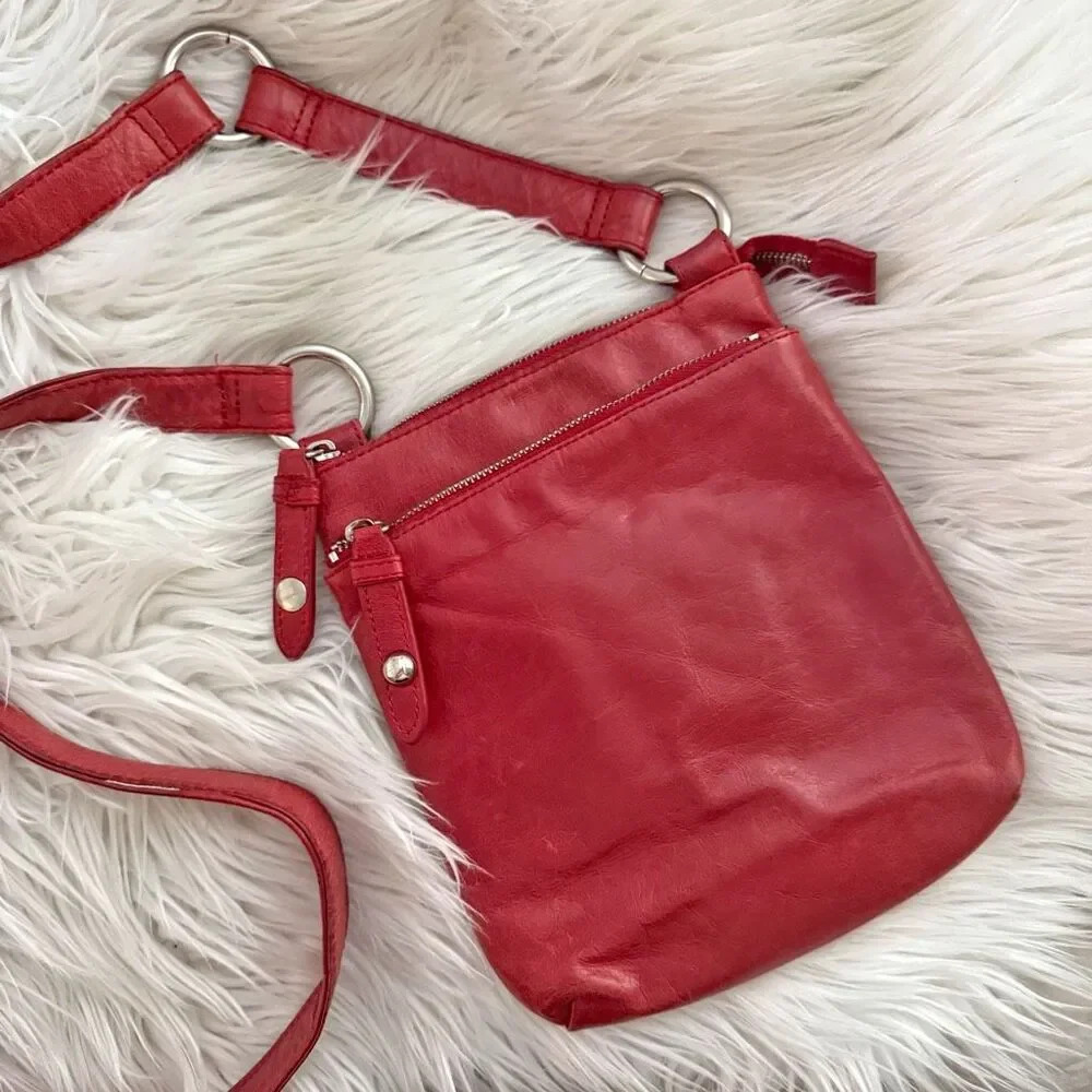 HOBO | Red Crossbody Zipper Adjustable Strap Bag Purse Silver Tone Hardware